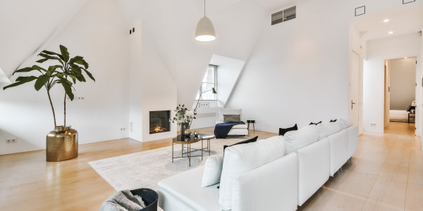 Comprar / Vender Casas Unifamiliares y Chalets en Islas Canarias · con Tarima Flotante