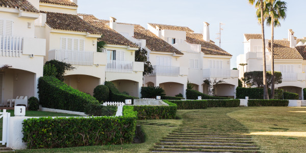 Compraventa de Inmuebles en Islas Canarias · Adosados