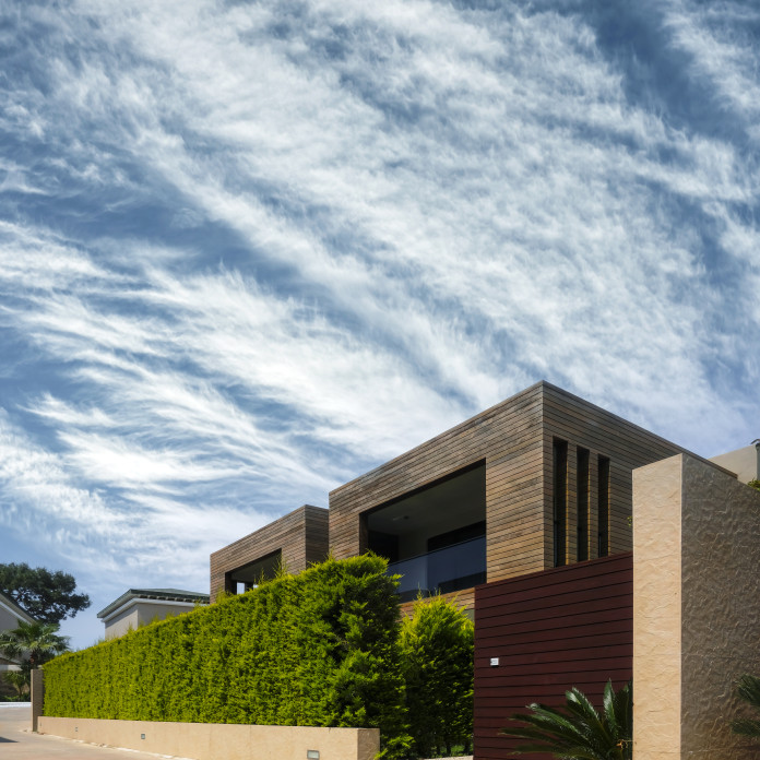 Inversores, Intermediarios, Agentes y Brokers Inmobiliarios en Islas Canarias
